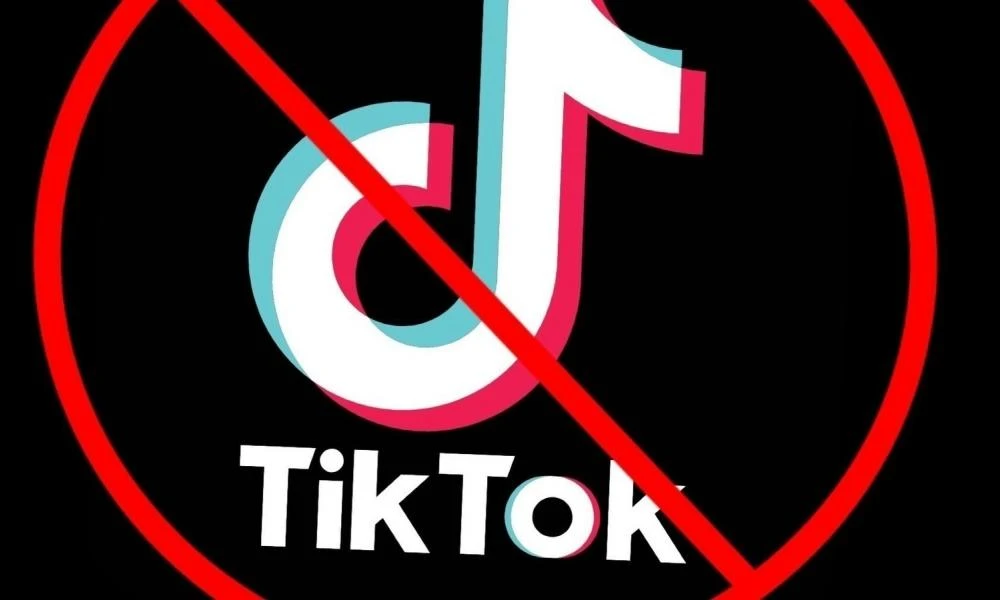 Αλβανία: "Μπλόκο" στο Tik Tok βάζει η κυβέρνηση από 1η Ιανουαρίου